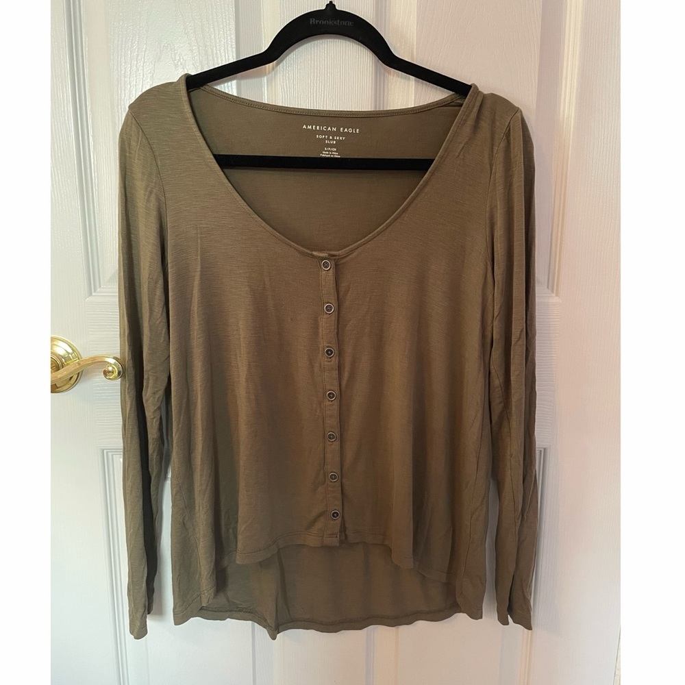 American Eagle Top